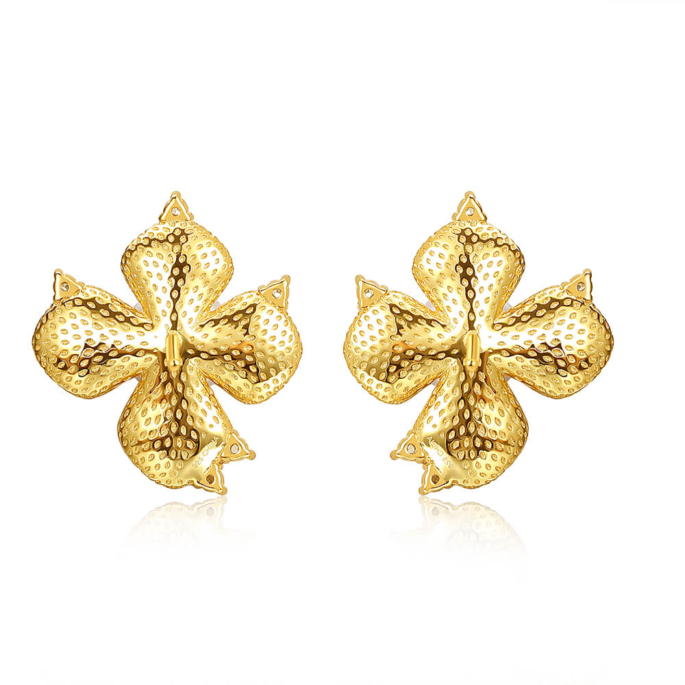 Epoxy Pearl Flower Earrings 3