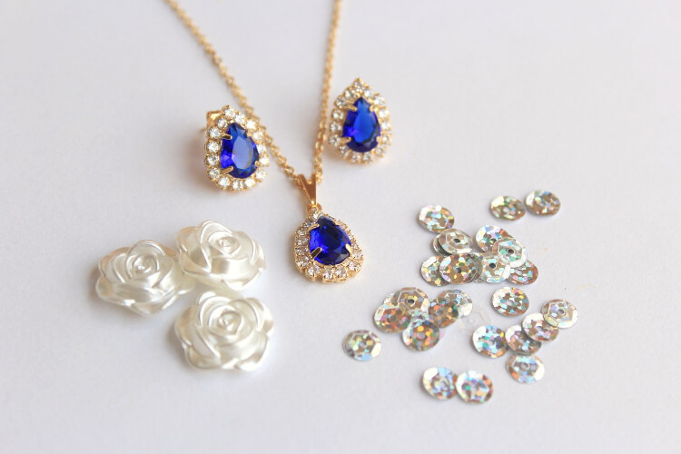 30 Captivating Instagram Jewelry Captions Unleash the Glam 1