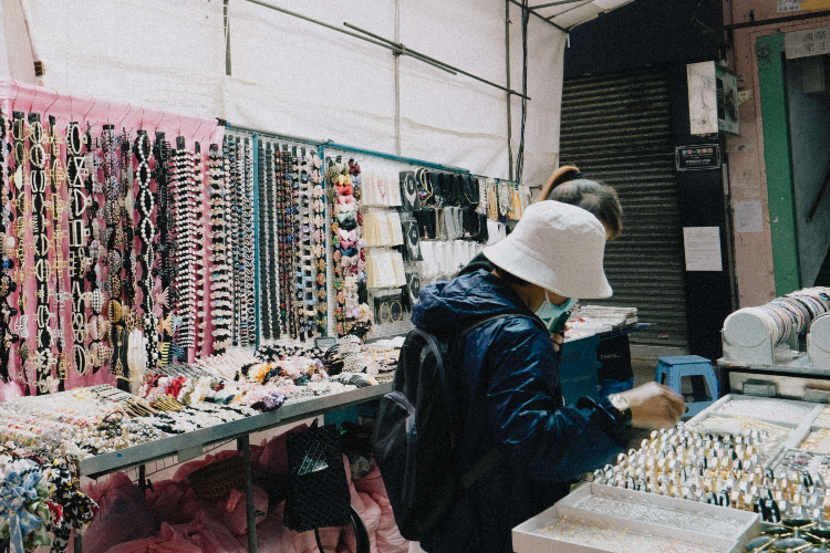 Analysis of Chinas Wholesale Jewelry Market 5